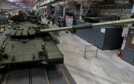 на вооружении ВС РФ появились танки Т-72Б3 производства 2024 года. От своих предшественников они отличаются бронезащитой. Вместо «Контакт-5» танки оснащены модулями динамической защиты «Реликт», которые являются более мощными