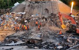 железнодорожные пути в Выгоничском районе Брянской области, где в результате теракта обрушился мост, расчищены, источник Телеграм-канал Оперативные сводки