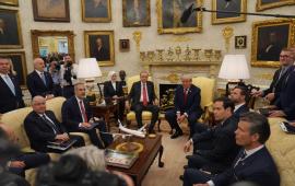 Реджеп Эрдоган и Дональд Трамп в Белом доме обсуждают актуальные вопросы амеркиано-турецких отношений, сенябрь 2025 г.