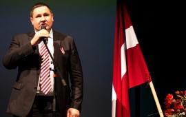 Хозяин столицы латышских националистов прячется на больничном от спецслужб