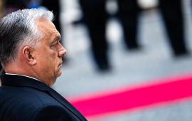 Председатель правительства Венгрии Виктор Орбан пригрозил подать на Брюссель в суд в случае введения в ЕС запрета на импорт газа из России. 