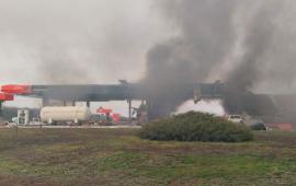 В Харьковской области тоже есть удачный прилёт – выбита АЗС, источник Телеграм-канал Военкор Котенок