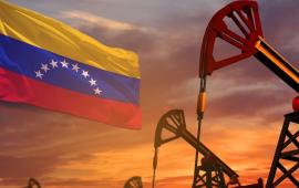 США готовы продавать венесуэльскую нефть Индии, но в рамках соглашения под контролем Вашингтона