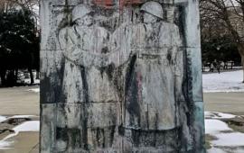 В польском Жешуве готовятся демонтировать памятник благодарности Красной армии. На это из бюджета города выделены 100 тыс. злотых. 