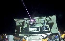 Главные преимущества лазера перед ракетами-перехватчиками – более низкая стоимость выстрела, неограниченный боезапас, более низкая стоимость обслуживания и меньшая численность оружейного расчёта, быстрое поражение цели.