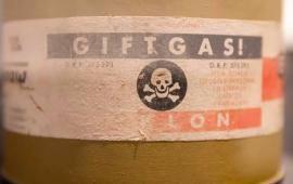 На блошином рынке Лейпцига была найдена банка с надписью «Zyklon B» («Циклон Б»).