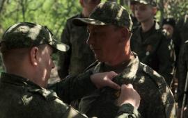 церемония награждения штурмовиков 228-го мотострелкового полка 90-й гвардейской танковой дивизии группировки «Центр прошла в тыловом районе спецоперации, источник МАХ-канал Минобороны России
