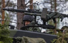 В Финляндии вместо поддержки экономического роста все уходит на танки и на войну