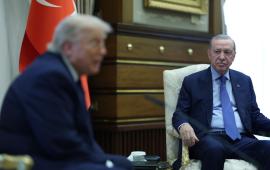 Саммит НАТО в Анкаре: зачем Эрдоган улыбается Трампу?