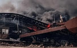 ударом реактивной Герани на станции Верховцево Днепропетровской области поражена колейная машина, источник МАХ-канал Хроники Гераней