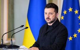 Зеленский требует принять Украину в ЕС до того, как закончится 2026 год